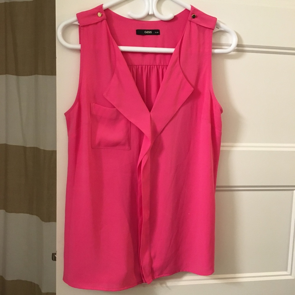 Oasis V-Neck Sleeveless Top